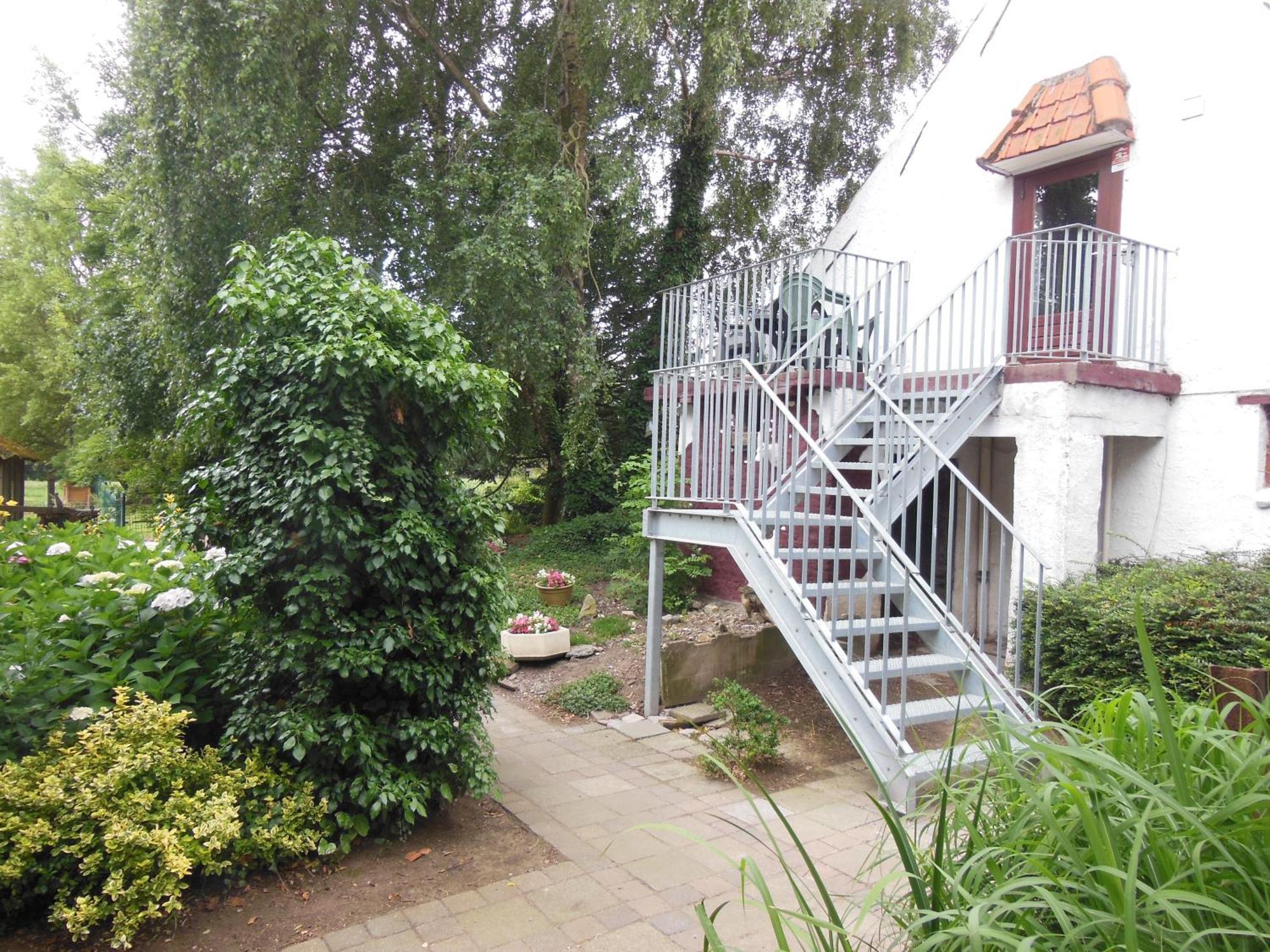 Poezelhoekvallei Appartement زونيبيكه المظهر الخارجي الصورة